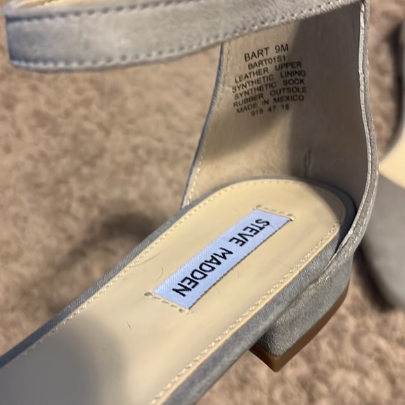 Steve Madden strappy ballet flat - Picture 2 of 3